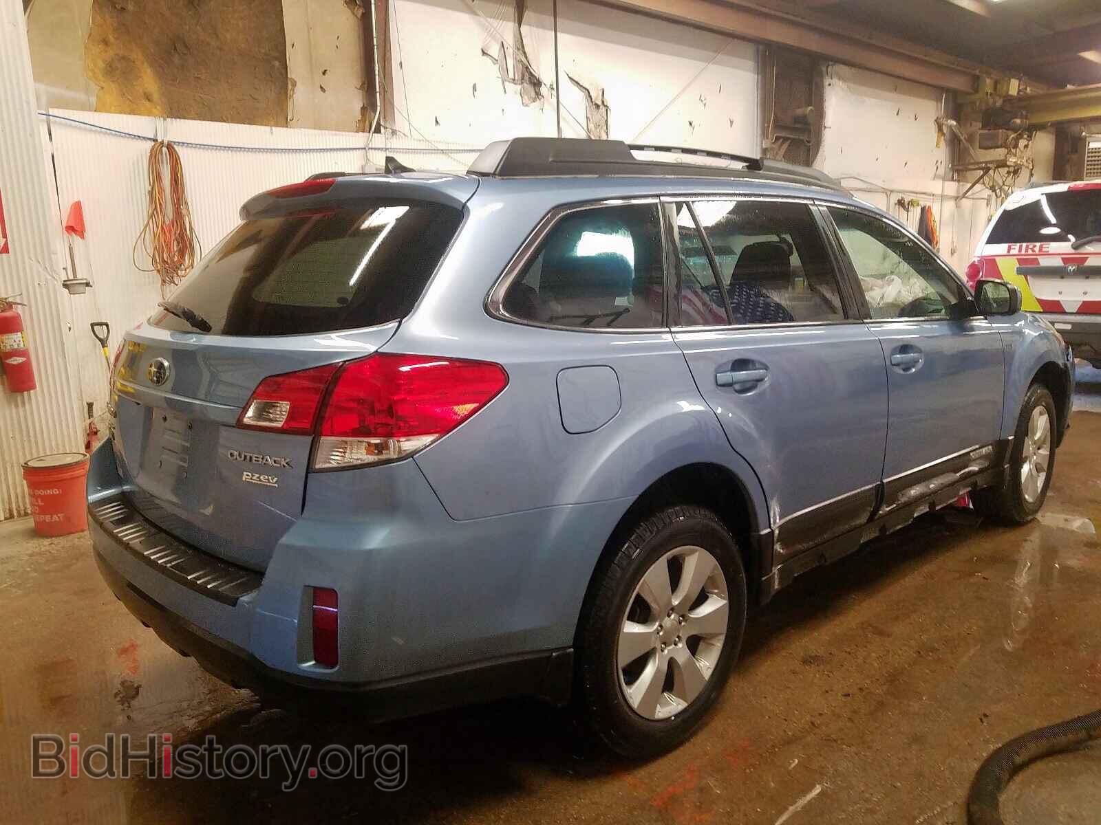 2011 SUBARU OUTBACK - VIN: 4S4BRBKC2B3417943 - Фото 4