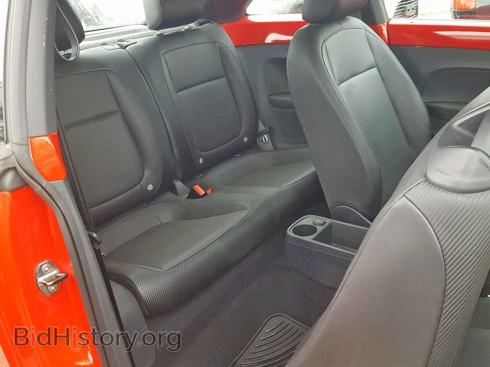 2012 VOLKSWAGEN BEETLE - VIN: 3VWJP7AT9CM633032 - Фото 6
