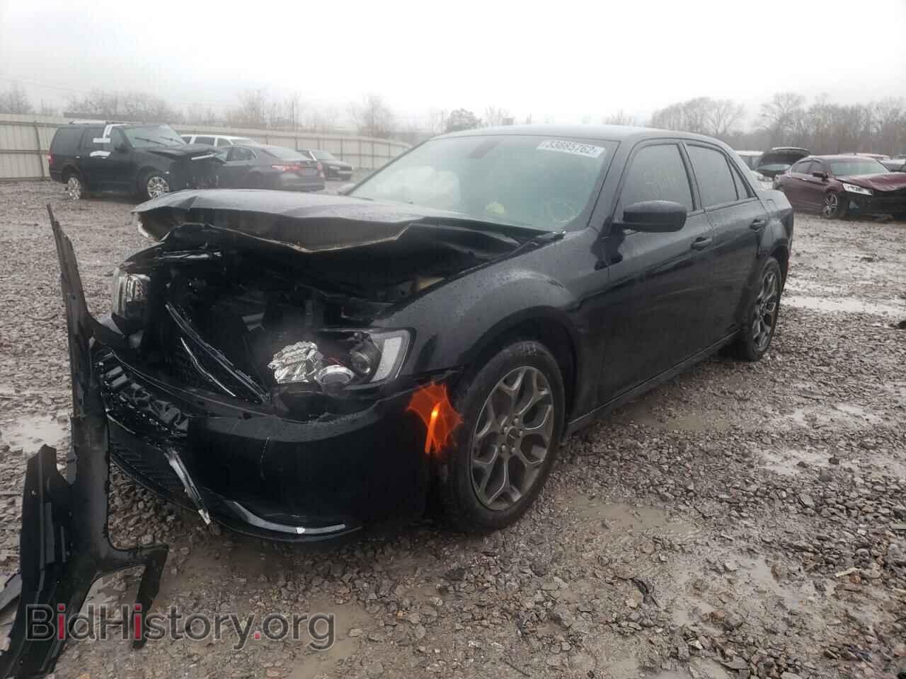 2016 CHRYSLER 300 - VIN: 2C3CCAGG9GH224858 - Фото 2