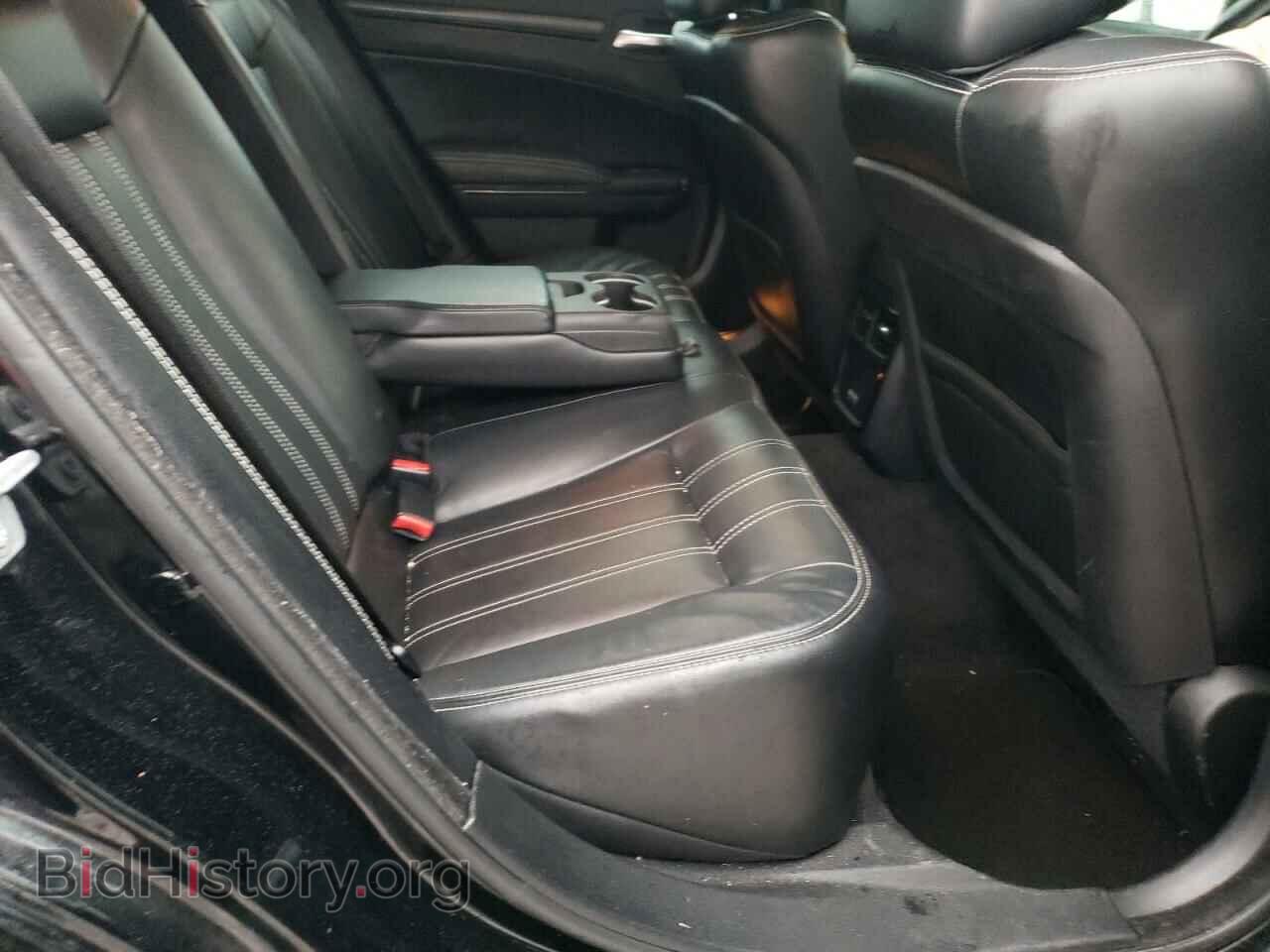 2016 CHRYSLER 300 - VIN: 2C3CCAGG9GH224858 - Фото 6