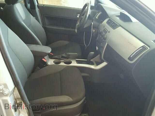 2009 FORD FOCUS - VIN: 1FAHP36N39W202401 - Фото 5