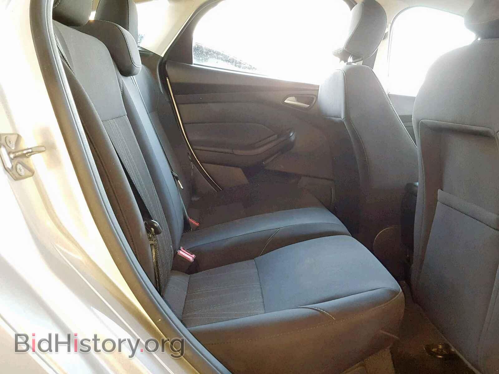 2016 FORD FOCUS SE - VIN: 1FADP3K29GL283896 - Фото 6