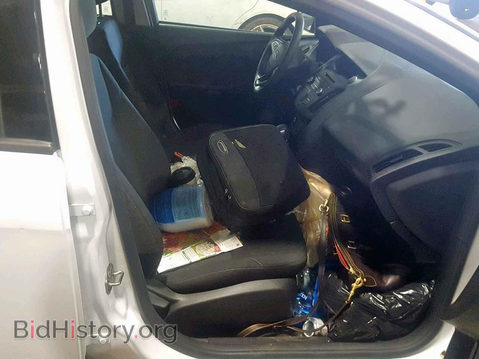 2016 FORD FOCUS - VIN: 1FADP3E24GL247058 - Photo 5