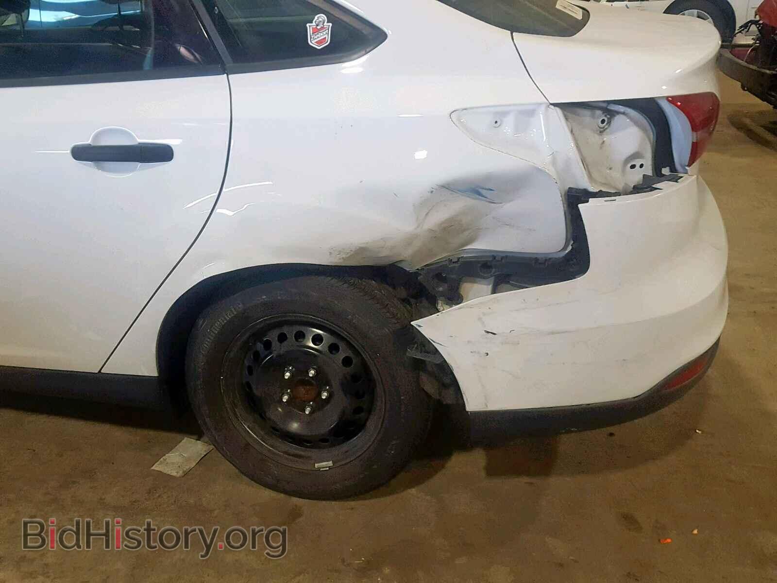 2016 FORD FOCUS - VIN: 1FADP3E24GL247058 - Photo 9