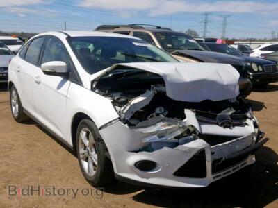 2013 Ford FOCUS SE, белый — VIN 1FADP3F20DL266409, Copart