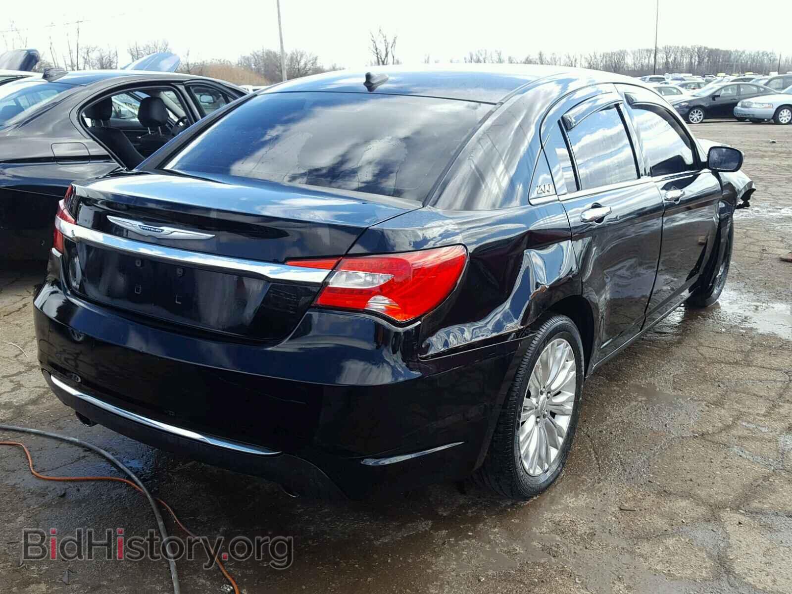 2011 CHRYSLER 200 - VIN: 1C3BC2FG0BN548297 - Фото 4
