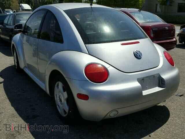 2000 VOLKSWAGEN BEETLE - VIN: 3VWCC21C1YM433129 - Фото 3