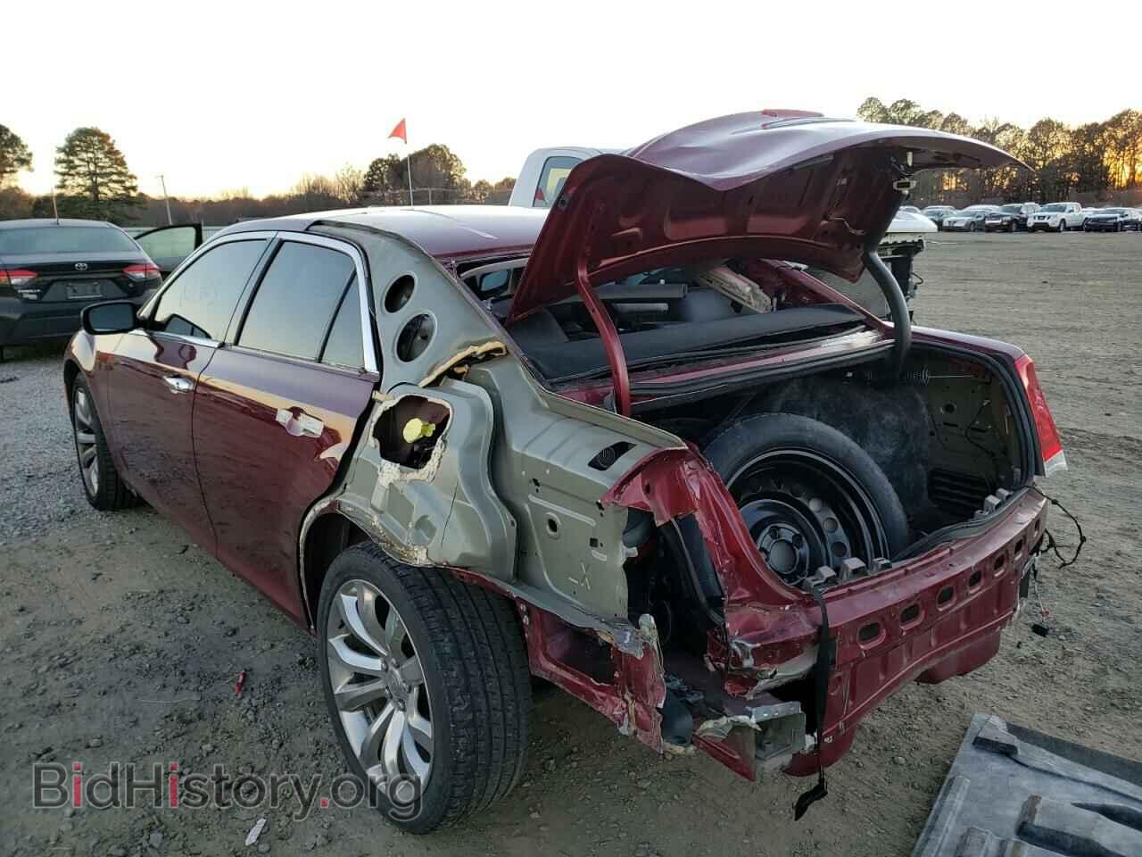 2019 CHRYSLER 300 - VIN: 2C3CCAEG7KH528265 - Фото 3