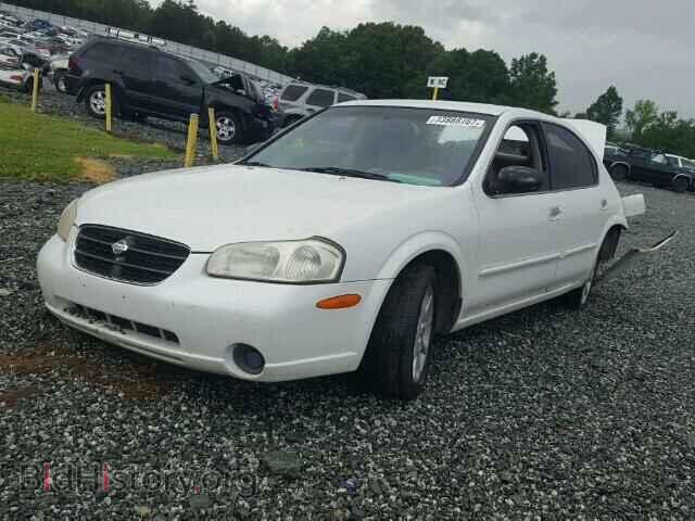 2000 NISSAN MAXIMA - VIN: JN1CA31DXYT532320 - Фото 2