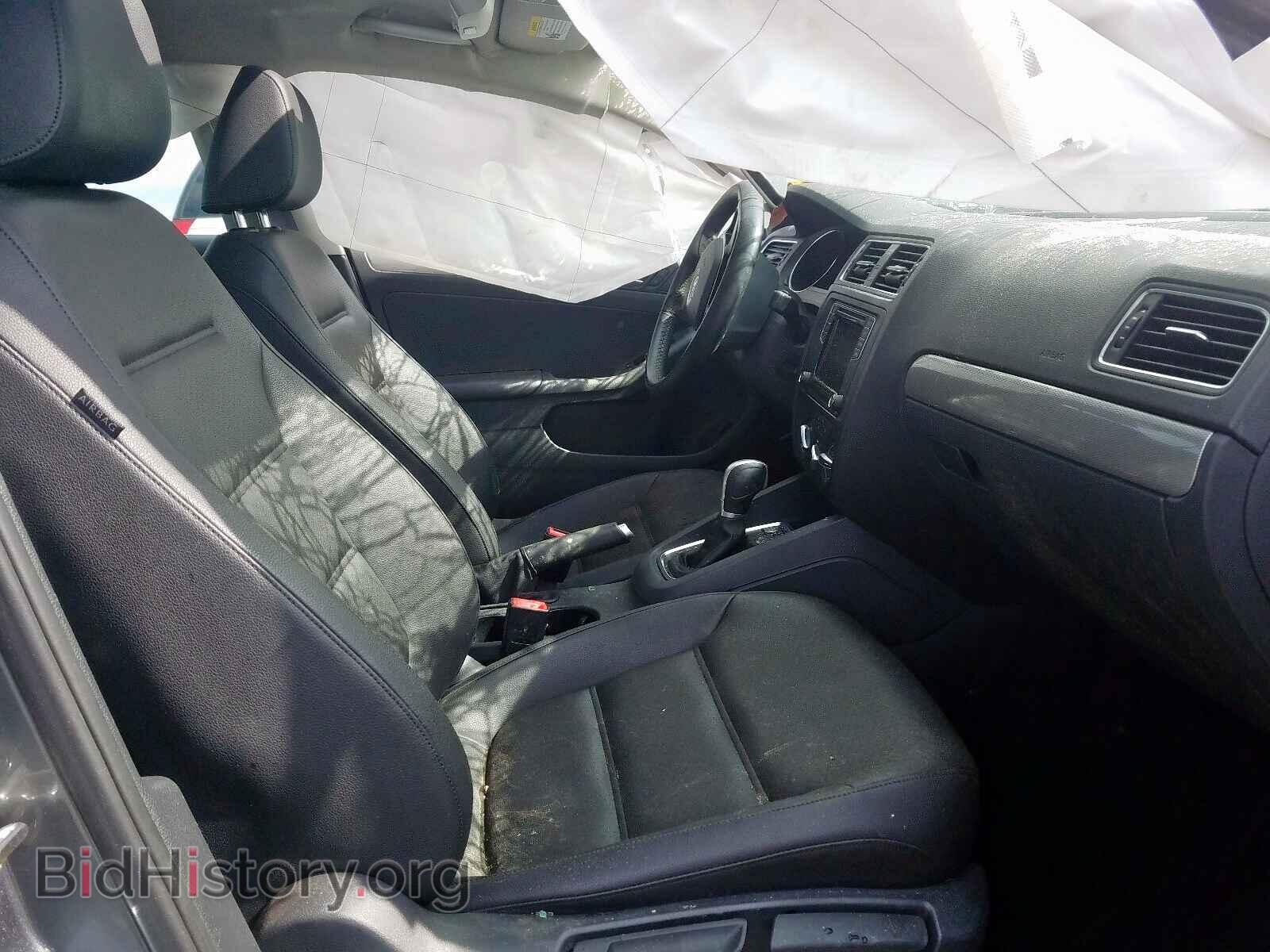 2017 VOLKSWAGEN JETTA - VIN: 3VWDB7AJ2HM205708 - Photo 5