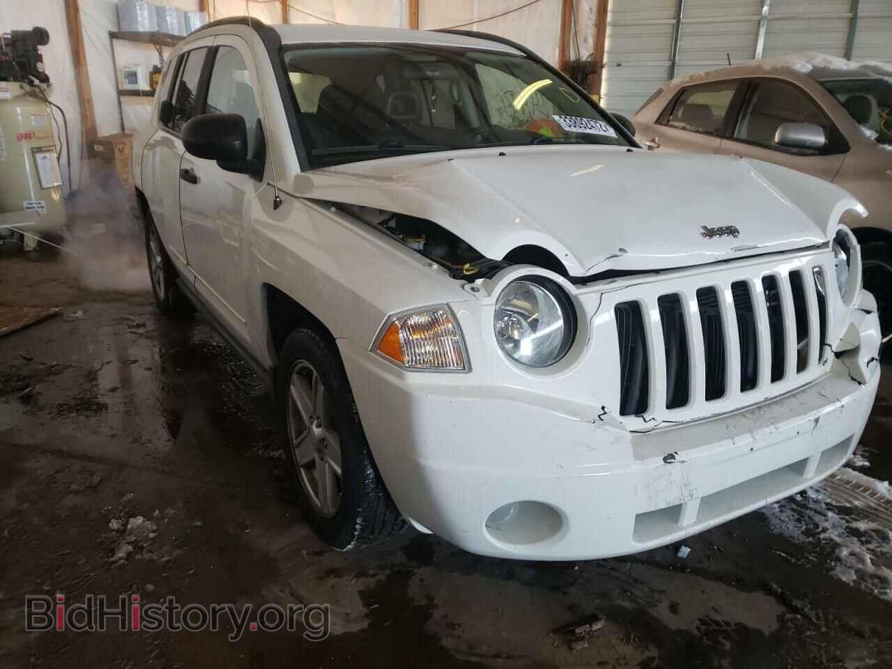 Фотография 1J4FF47B69D205863 - JEEP COMPASS 2009