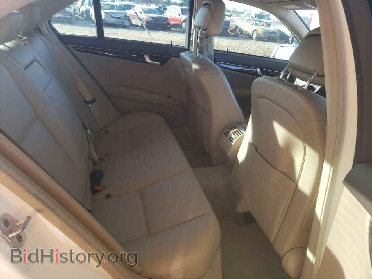 2013 MERCEDES-BENZ C-CLASS - VIN: WDDGF4HB4DA856997 - Фото 6