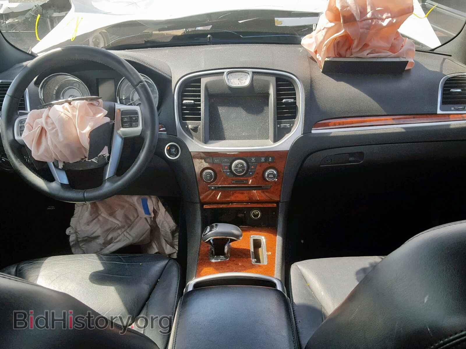 2013 CHRYSLER 300 - VIN: 2C3CCAAG5DH551343 - Фото 9