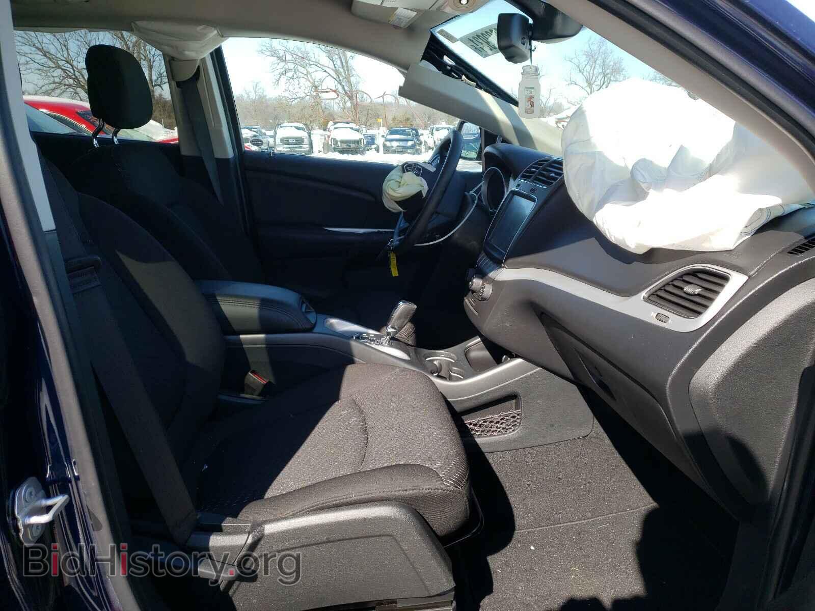 2019 DODGE JOURNEY - VIN: 3C4PDCBB1KT863303 - Фото 5