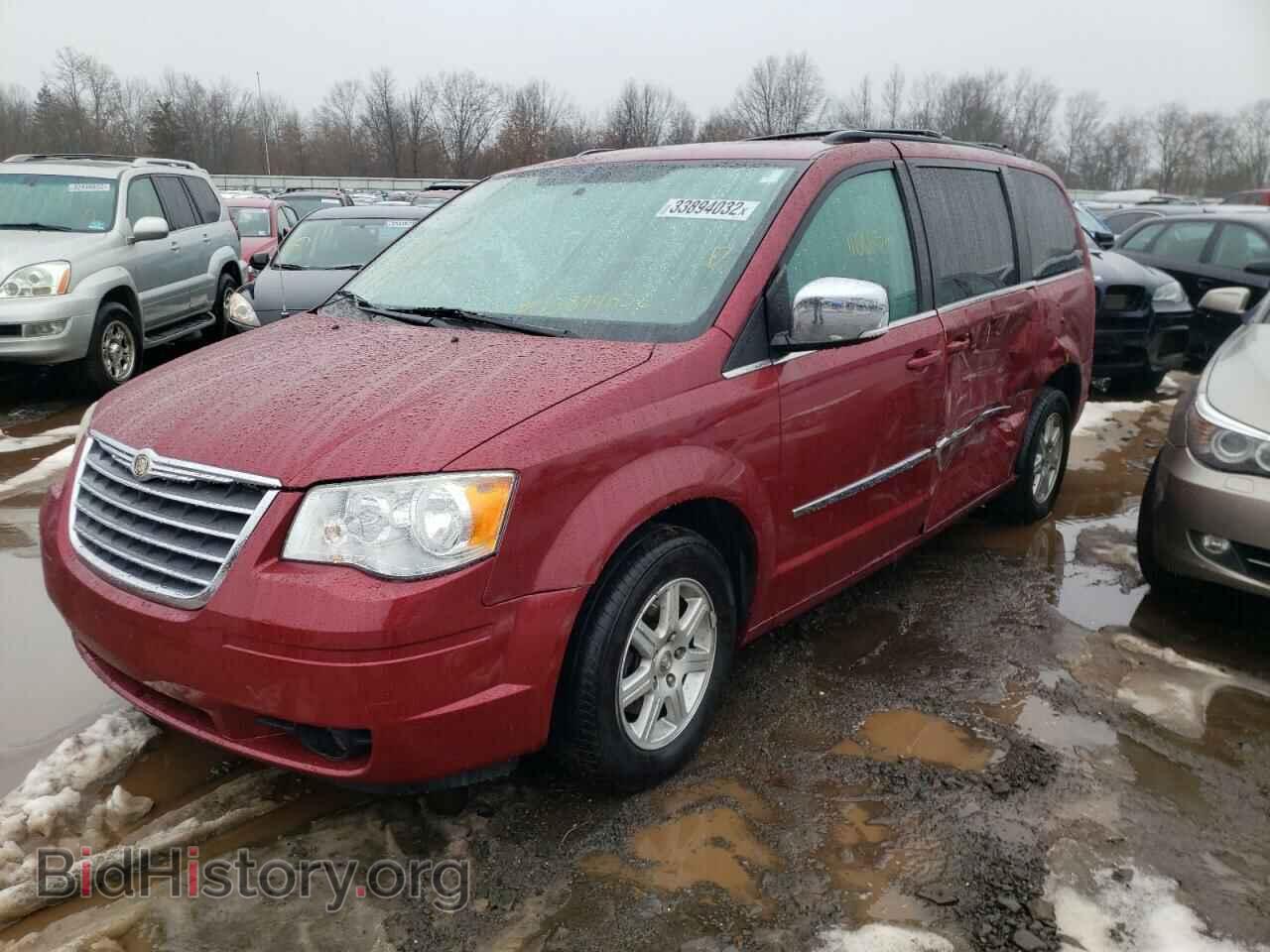 2010 CHRYSLER MINIVAN - VIN: 2A4RR8DX6AR415327 - Фото 2