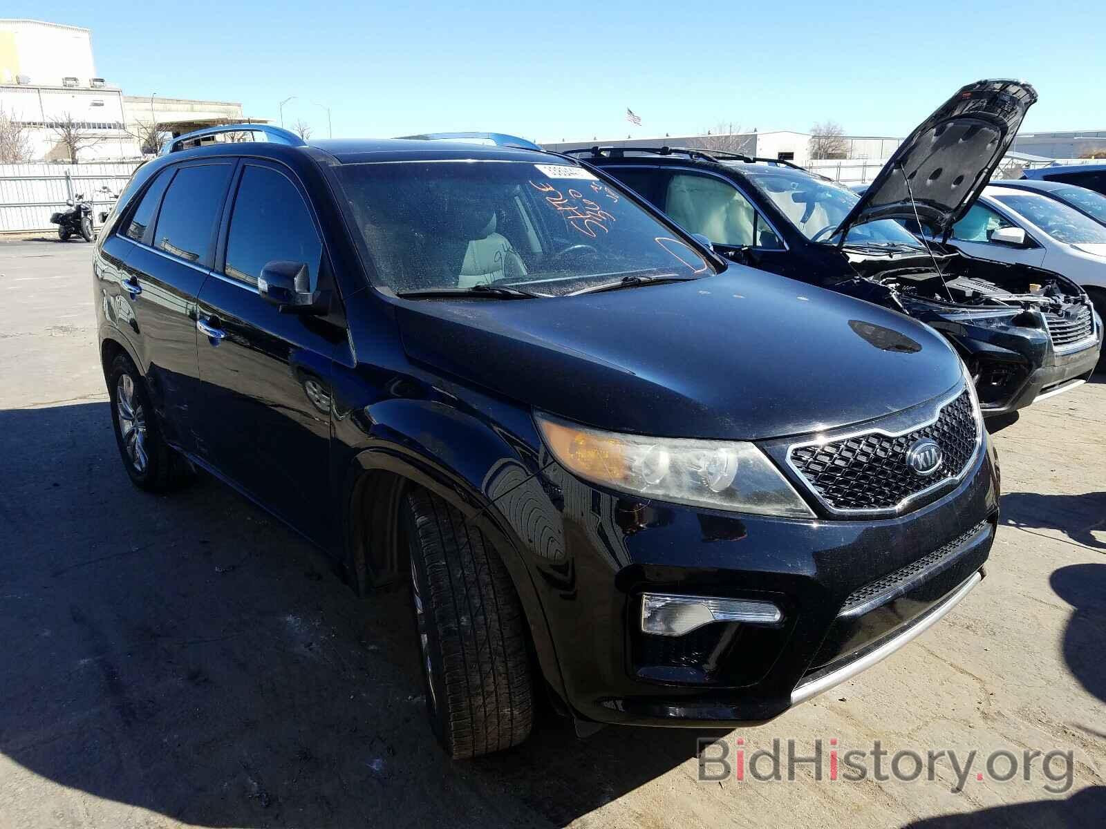 Photo 5XYKW4A23BG174186 - KIA SORENTO 2011