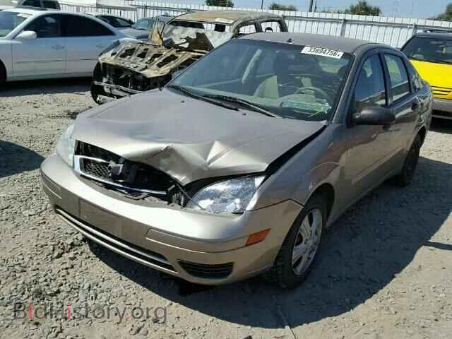 2005 FORD FOCUS - VIN: 1FAFP34N25W147945 - Фото 2