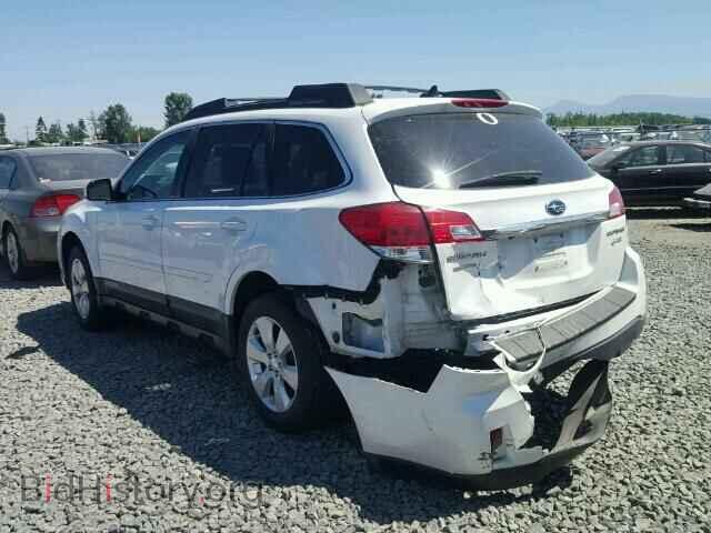 2011 SUBARU OUTBACK - VIN: 4S4BRBKC9B3389896 - Фото 3