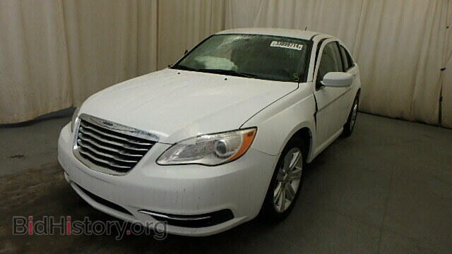 2013 CHRYSLER 200 - VIN: 1C3CCBBB1DN600893 - Фото 2
