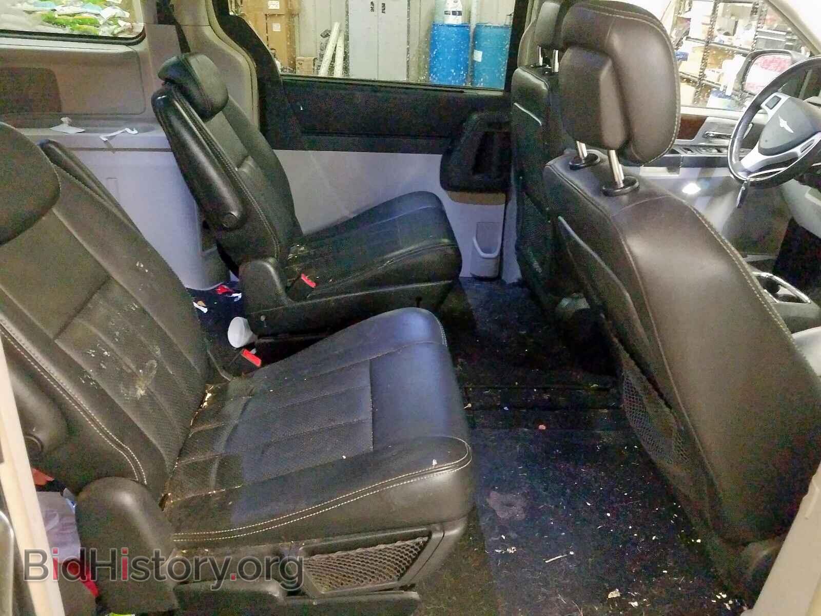 2010 CHRYSLER MINIVAN - VIN: 2A4RR8DX9AR449486 - Фото 6