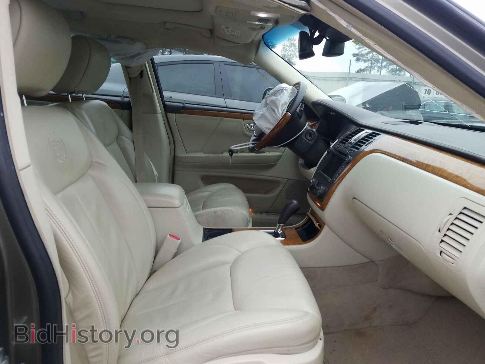 2011 CADILLAC DTS - VIN: 1G6KP5ES2BU127004 - Фото 5