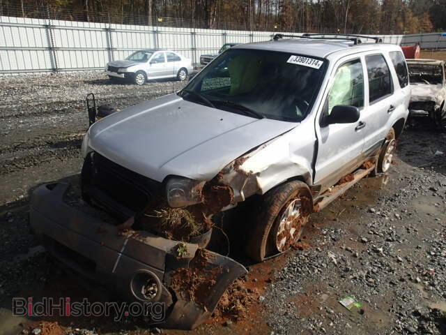 2005 FORD ESCAPE - VIN: 1FMCU93105DA16530 - Фото 2
