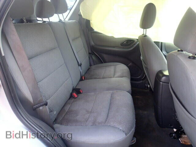 2005 FORD ESCAPE - VIN: 1FMCU93105DA16530 - Фото 6