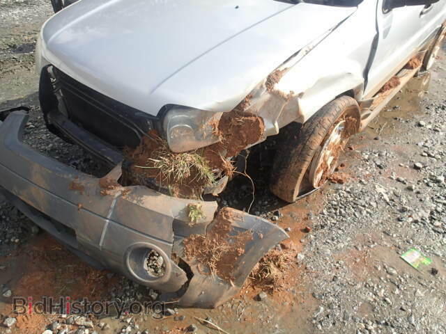 2005 FORD ESCAPE - VIN: 1FMCU93105DA16530 - Фото 9