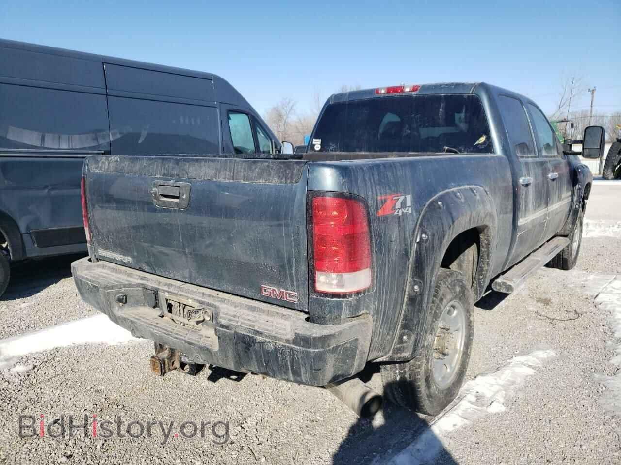 2011 GMC SIERRA - VIN: 1GT426C84BF208737 - Фото 4