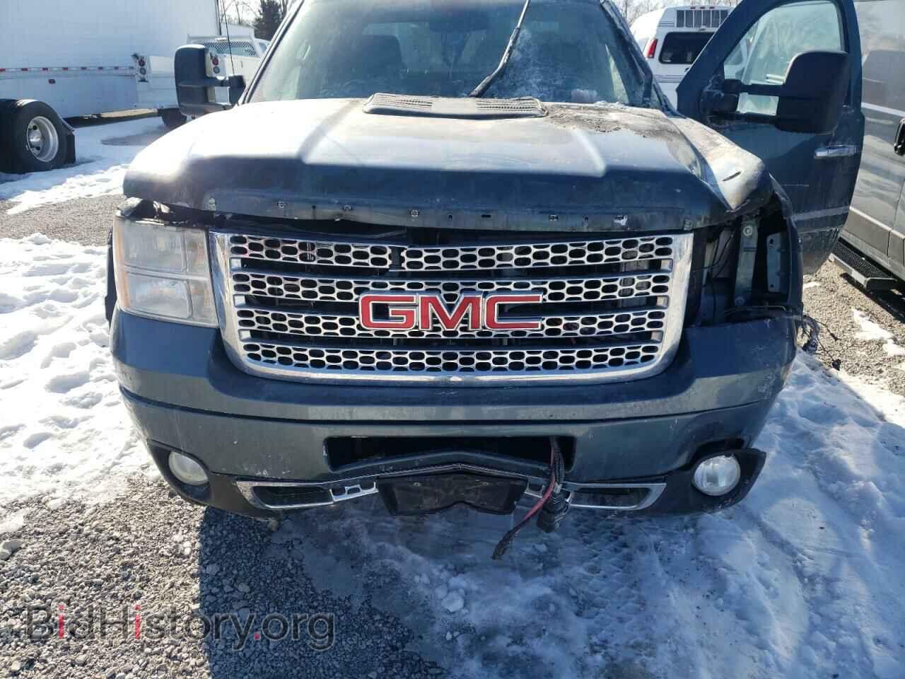 2011 GMC SIERRA - VIN: 1GT426C84BF208737 - Фото 7