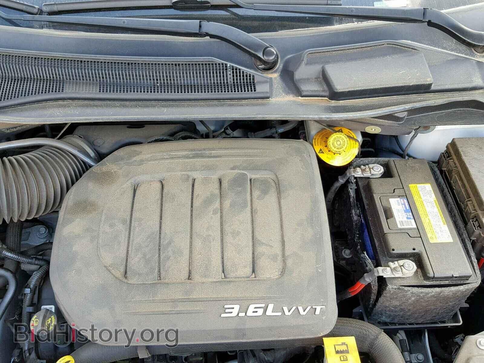 2015 CHRYSLER TOWN & COU - VIN: 2C4RC1BG0FR582176 - Фото 7