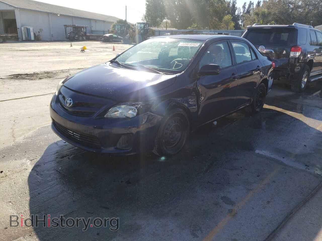 2011 TOYOTA COROLLA - VIN: 2T1BU4EE6BC596300 - Фото 2