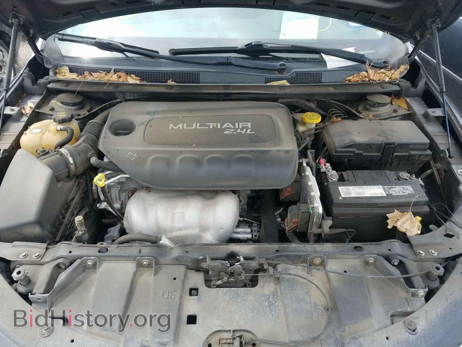 2016 CHRYSLER 200 - VIN: 1C3CCCAB2GN104190 - Фото 7