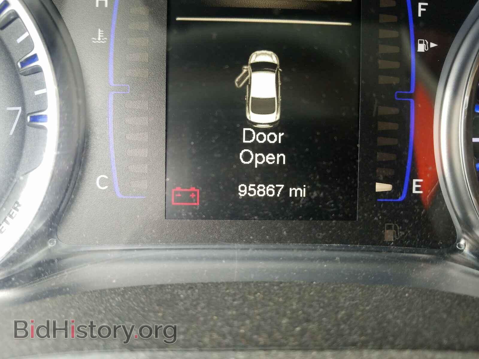 2016 CHRYSLER 200 - VIN: 1C3CCCAB2GN104190 - Фото 8