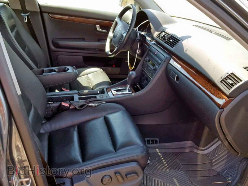 2005 Audi A4 (VIN WAULT68E05A036485) — фото 5 из 10