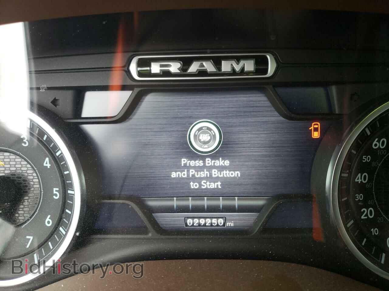 2019 RAM 1500 - VIN: 1C6SRFJT3KN665644 - Фото 8
