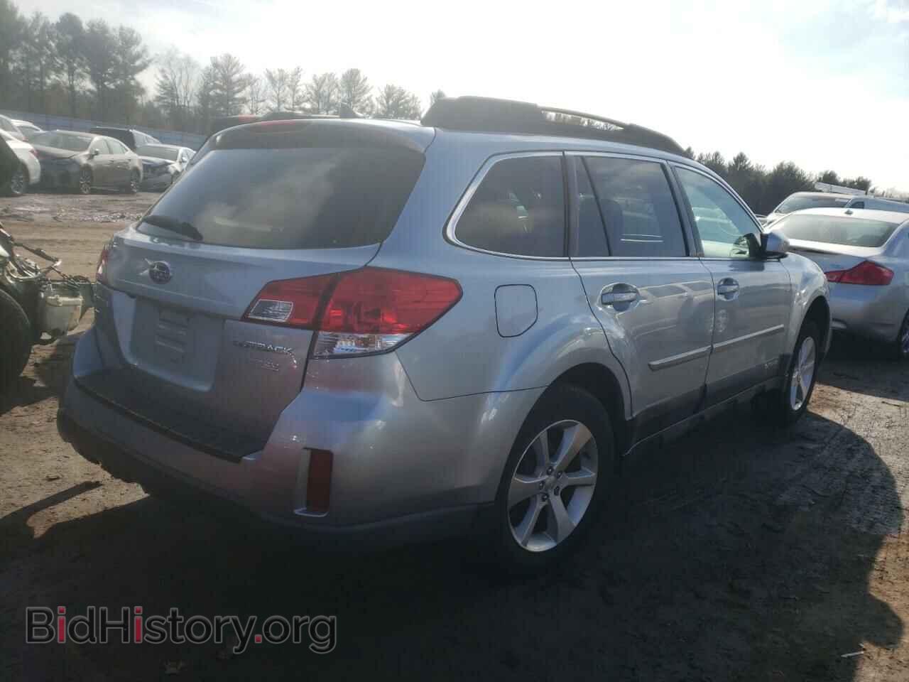 2013 SUBARU OUTBACK - VIN: 4S4BRBLC8D3246245 - Photo 4
