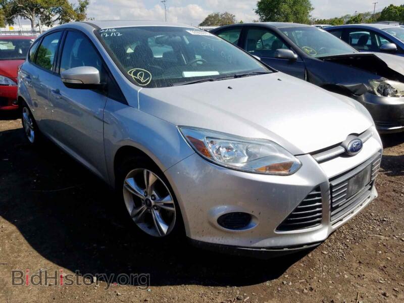 2014 Ford FOCUS Focus SE (VIN 1FADP3K21EL322817) — фото 1 из 10, Copart, повреждение: передняя часть