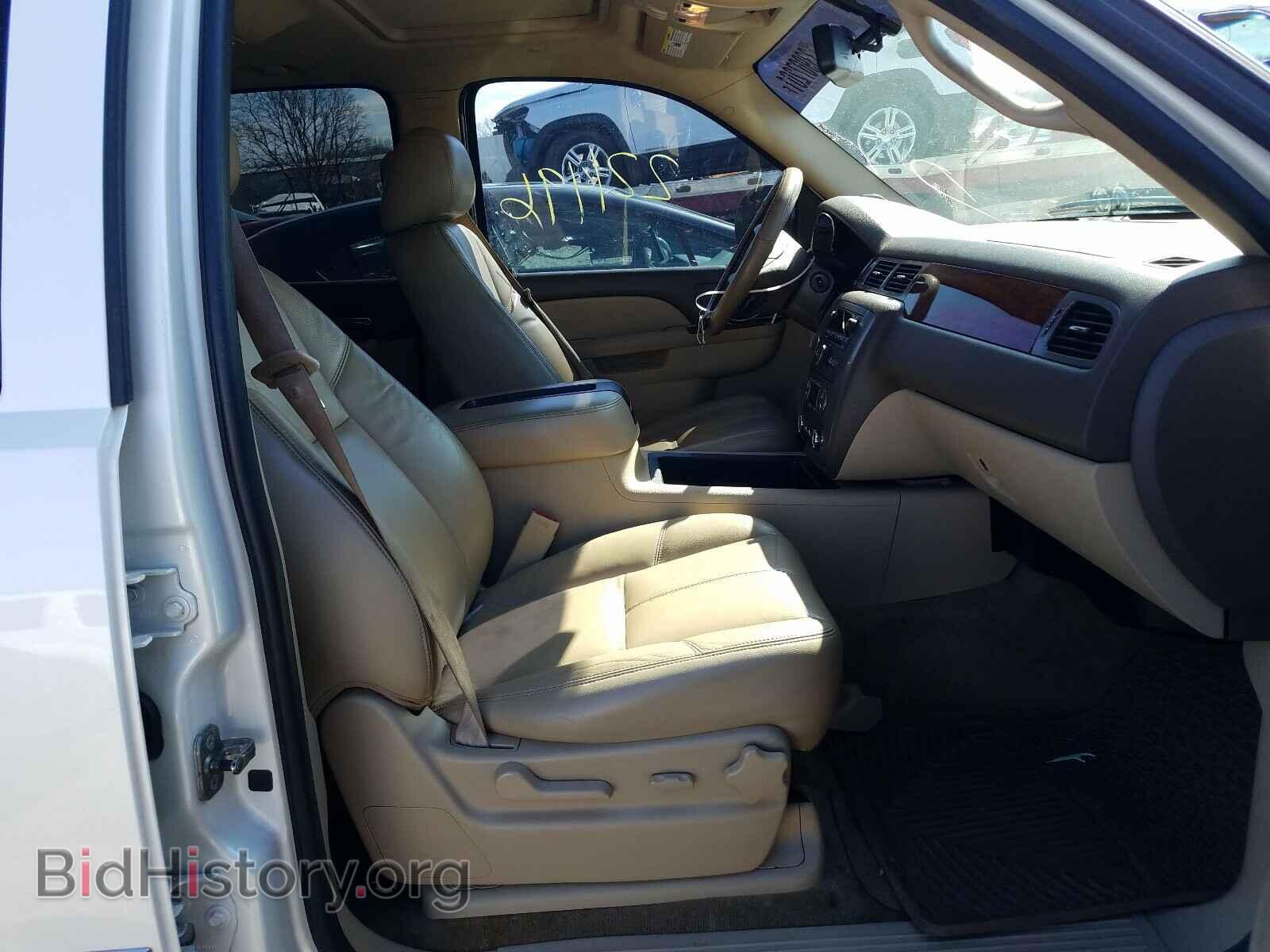 2011 GMC YUKON - VIN: 1GKS1CE03BR160974 - Фото 5
