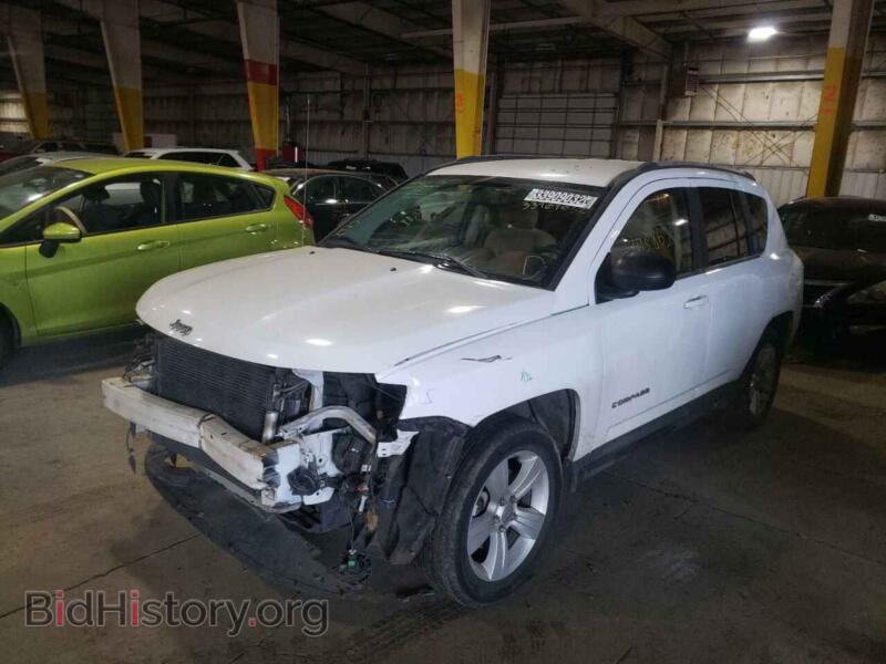 2017 Jeep COMPASS (VIN 1C4NJCBA5HD148028) — фото 2 из 10