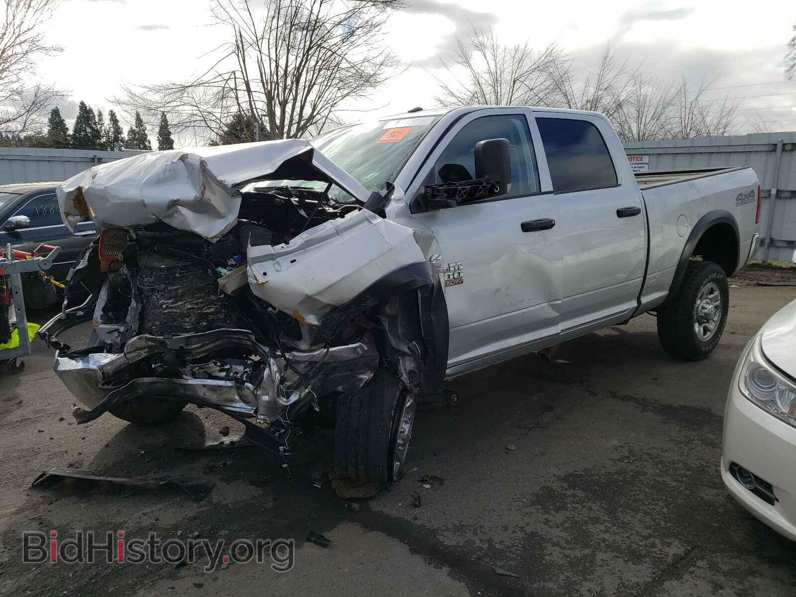 2018 RAM 2500 - VIN: 3C6UR5CL5JG380709 - Фото 2