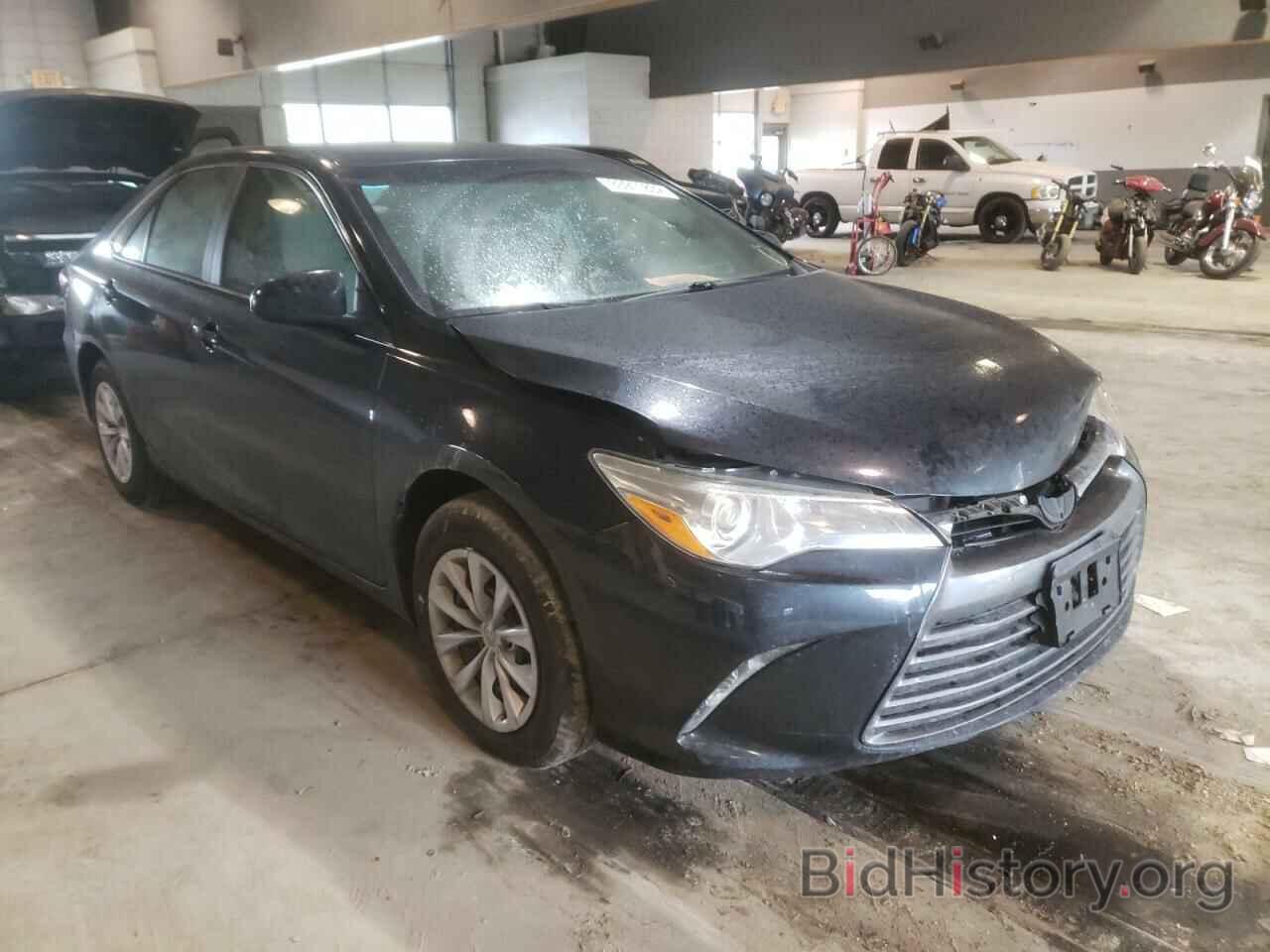 Photo 4T4BF1FK1FR513895 - TOYOTA CAMRY 2015