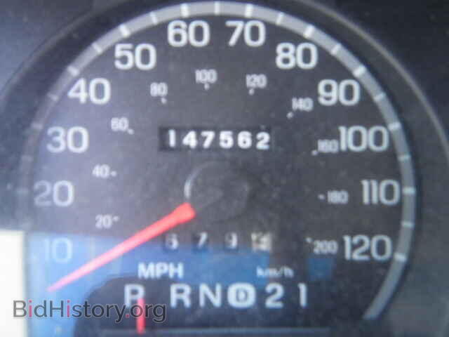 2003 FORD CROWN VIC - VIN: 2FAFP73W03X103302 - Фото 8