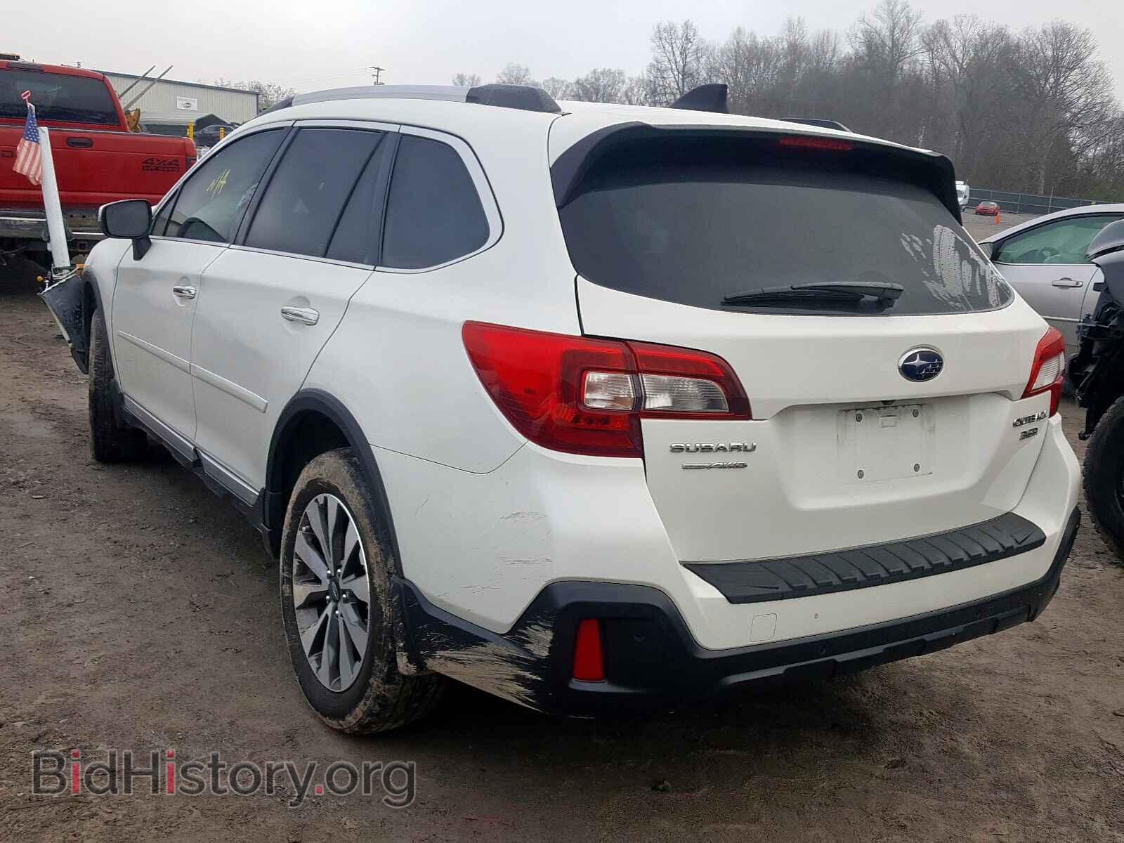2018 SUBARU OUTBACK - VIN: 4S4BSETC7J3235352 - Фото 3