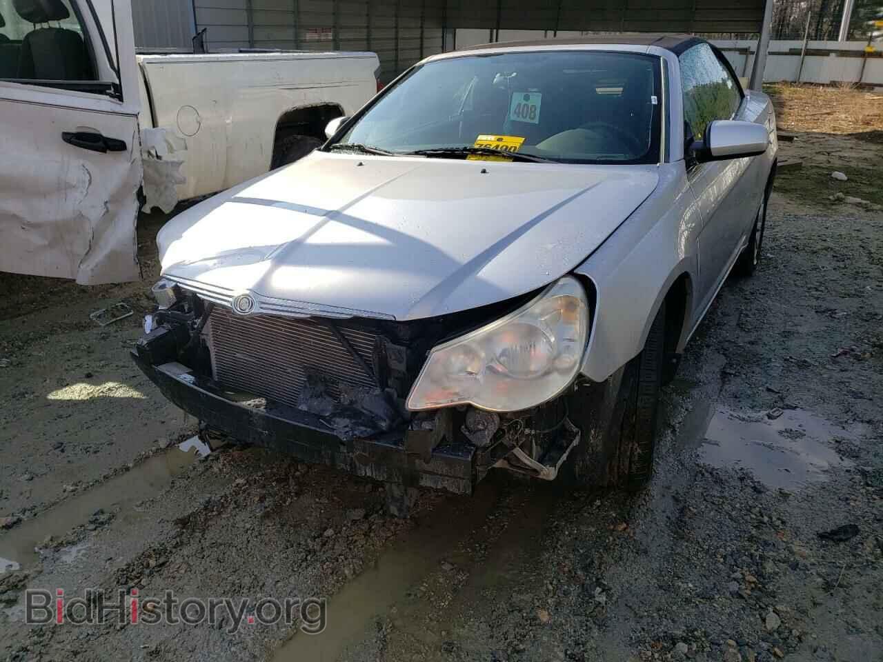 2010 CHRYSLER SEBRING - VIN: 1C3BC5ED3AN179328 - Фото 2
