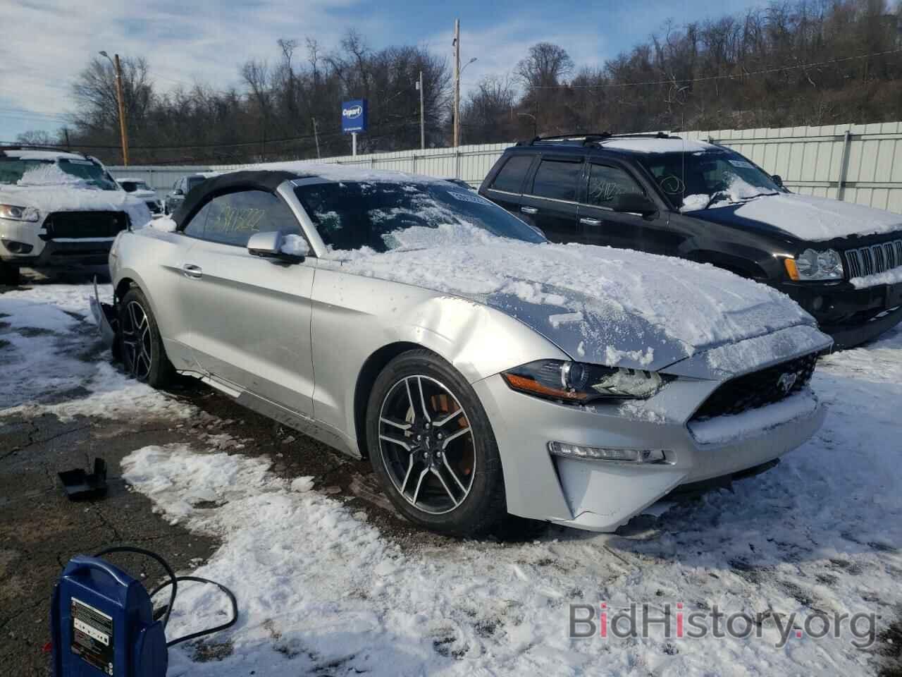 Photo 1FATP8UH6J5177380 - FORD MUSTANG 2018