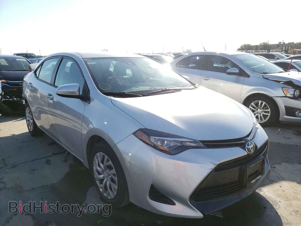 Фотография 2T1BURHE5HC813711 - TOYOTA COROLLA 2017