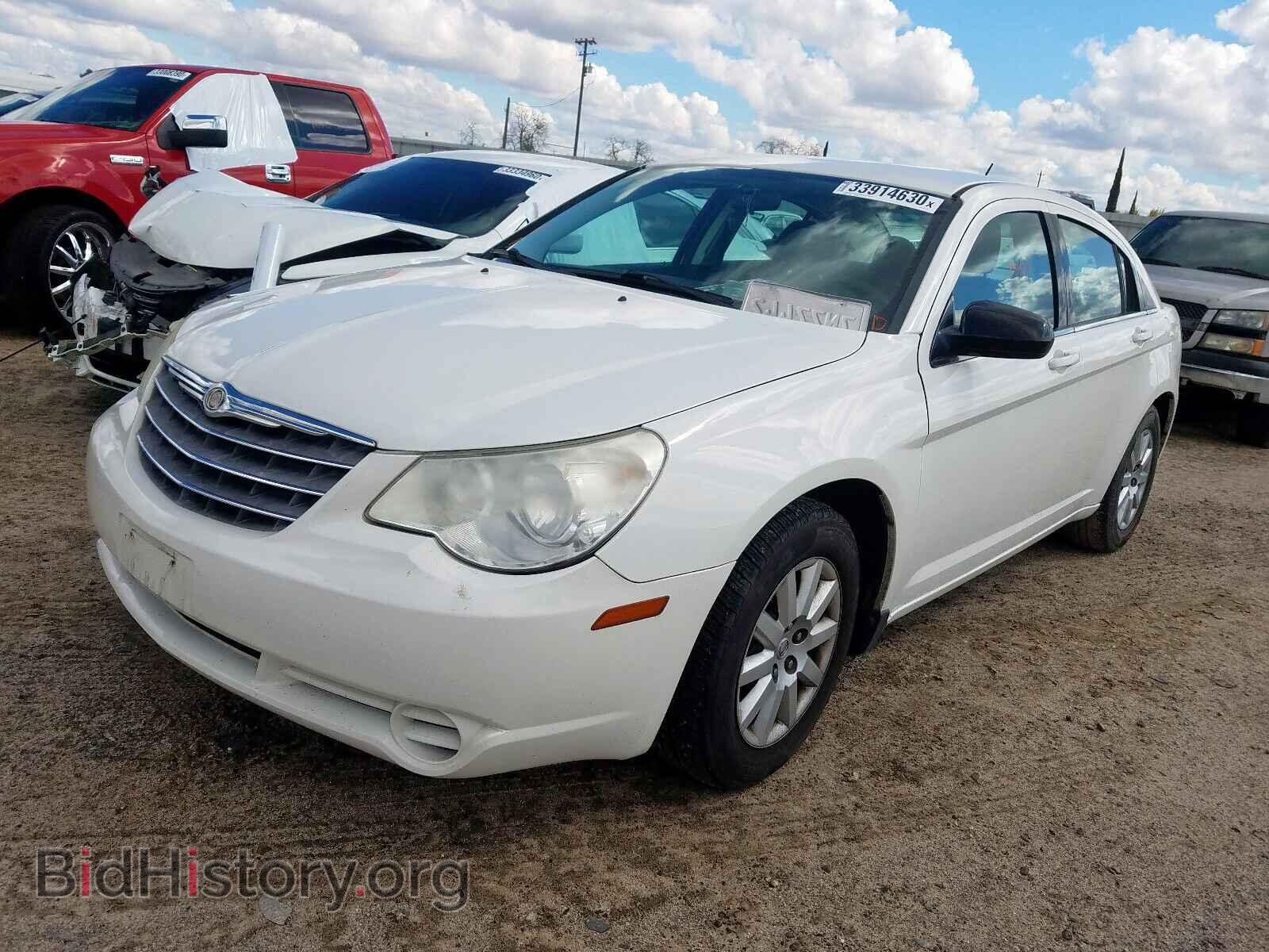 2010 CHRYSLER SEBRING - VIN: 1C3CC4FB7AN137613 - Фото 2
