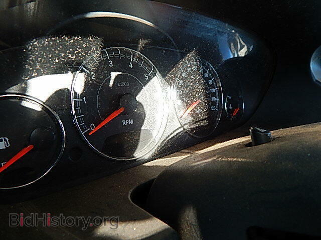 2005 CHRYSLER SEBRING - VIN: 1C3EL56R15N690601 - Фото 8
