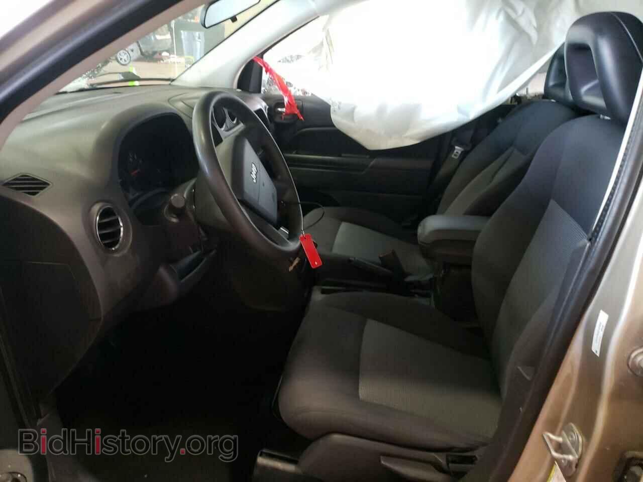 2009 JEEP COMPASS - VIN: 1J4FF47B89D121642 - Фото 5
